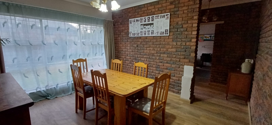 To Let 5 Bedroom Property for Rent in La Provance Free State
